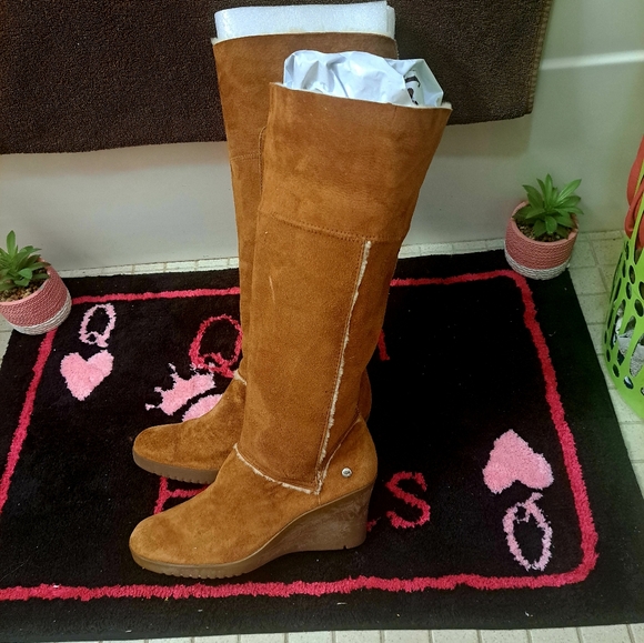 Vintage UGG Women Sandra S/N 5449  Leather Shearling Wedge Tall Knee High Boots - Picture 8 of 13